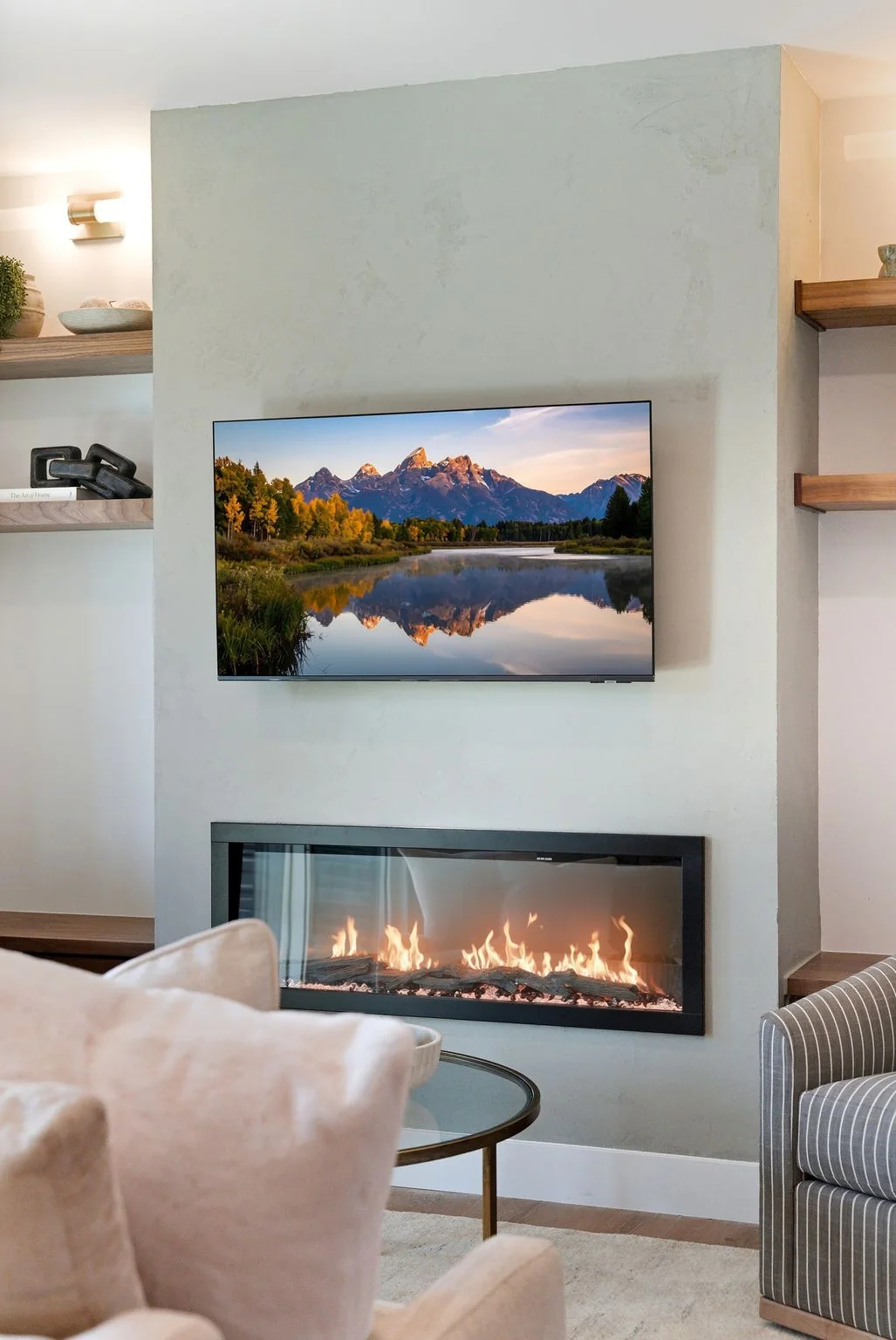 Mountain View Commons exterior firepit at dusk