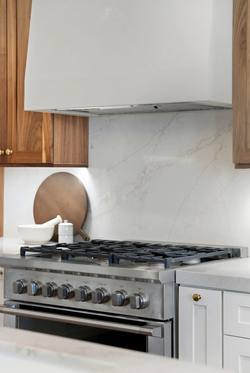 Mountain View Commons exterior at evening